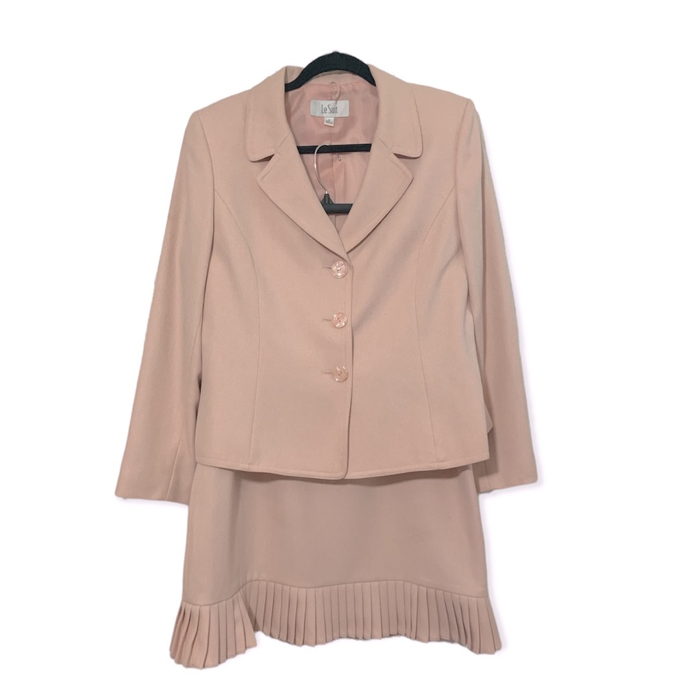 Le Suit Light Pink Skirt Suit sz 14